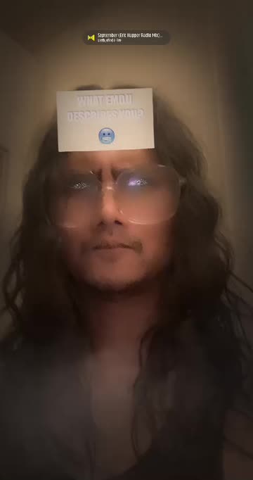 Preview for a Spotlight video that uses the What emoji Lens