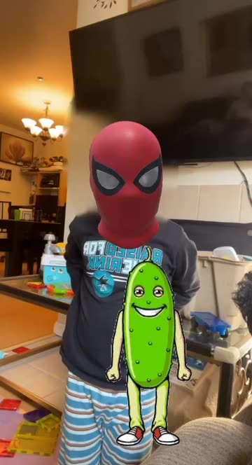 Preview for a Spotlight video that uses the SpiderMan Mask Lens