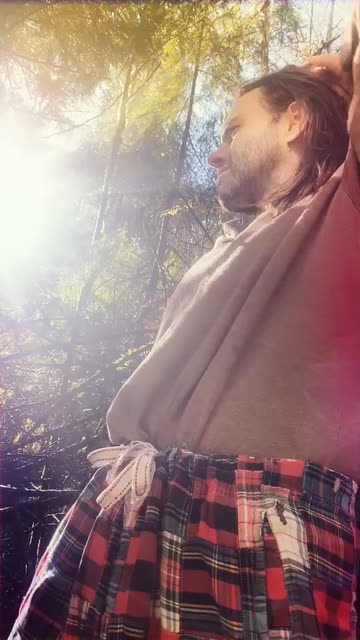 Preview for a Spotlight video that uses the Cupid Lens