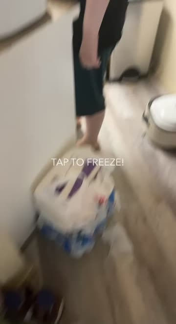 Preview for a Spotlight video that uses the To be continued Lens