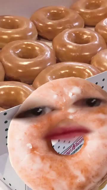 Preview for a Spotlight video that uses the glazed donut Lens