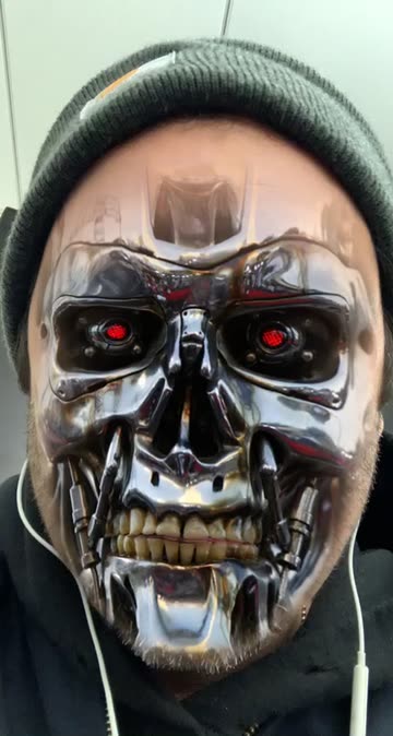 Preview for a Spotlight video that uses the Terminators Lens