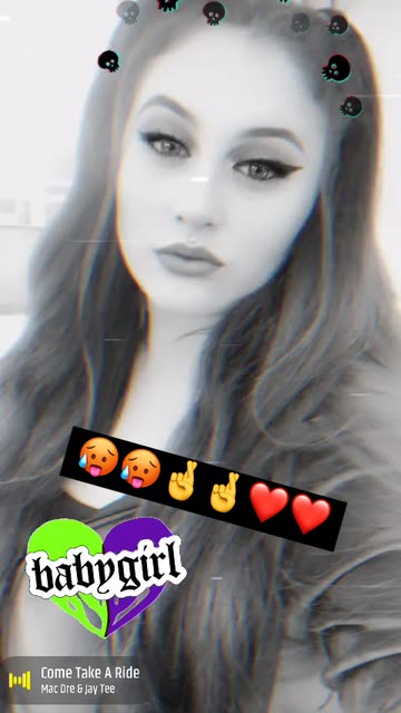 Preview for a Spotlight video that uses the Skull Mood Lens