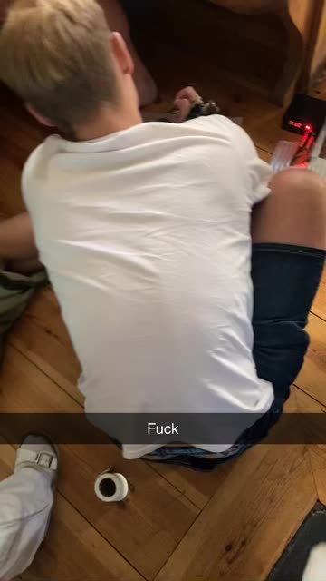 Fuck | Spotlight ใน Snapchat