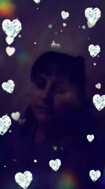 Preview for a Spotlight video that uses the Diamond Hearts  Lens