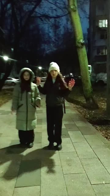 Preview for a Spotlight video that uses the fear Lens
