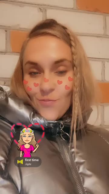 Preview for a Spotlight video that uses the Heart Freckles Lens