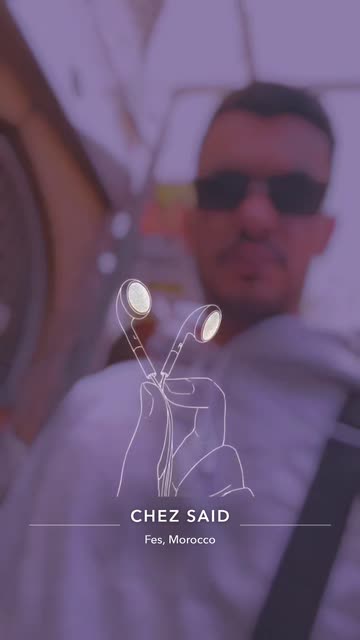 Preview for a Spotlight video that uses the Bookeh PnG Lens