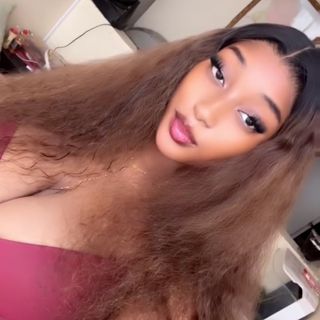 EVE.🥀