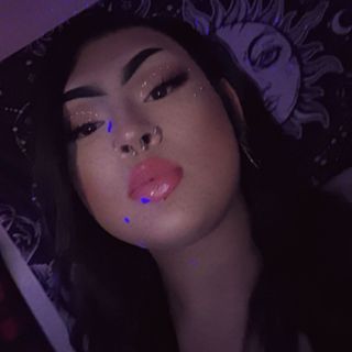 ✨𝔄𝔫𝔱𝔥𝔬𝔫𝔶✨