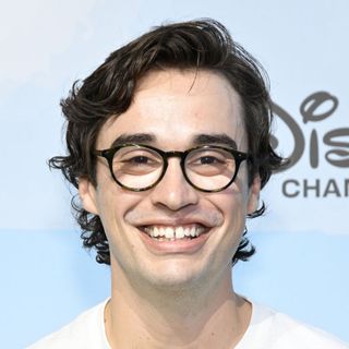Joey Bragg