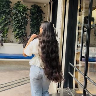 Simrat 🌻
