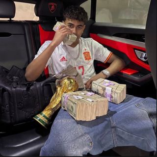 ᗪᕼIᒪᒪOᑎ 📈
