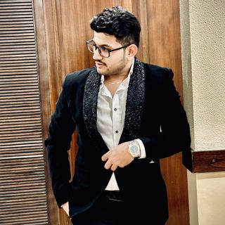 Ayaan Khan
