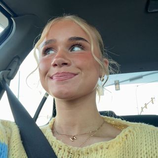 Navie Pearl