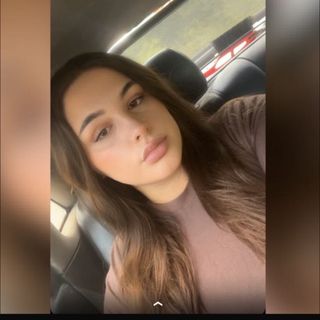 Tija B.😜