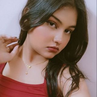 Anshika tyagi