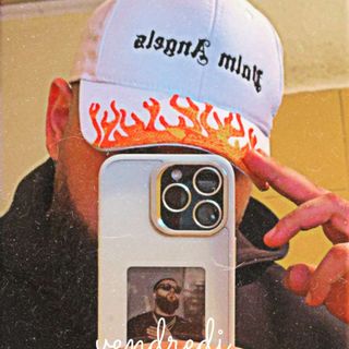 momohayek99