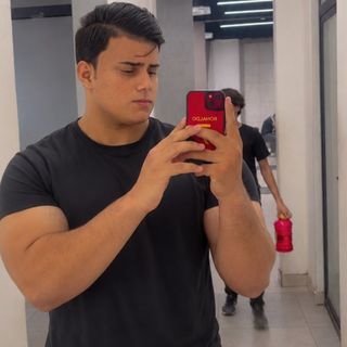 ابـن حـامـد✈️