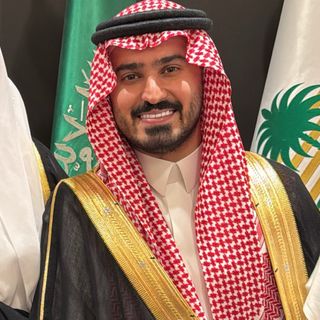 عزيز وليد 🇸🇦🎓