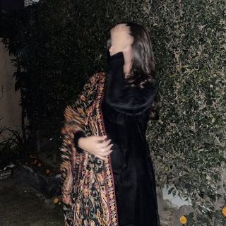 Naفeesa Jaلal