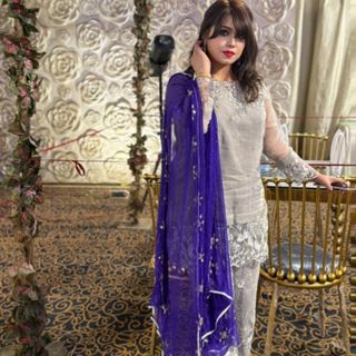 Mana Gh Khan