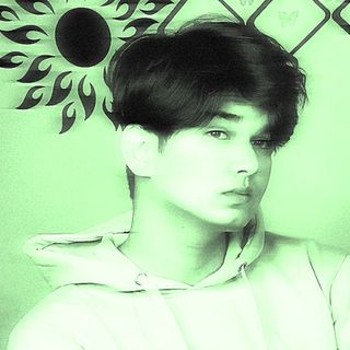 𝐀𝐋𝐎𝐍𝐄