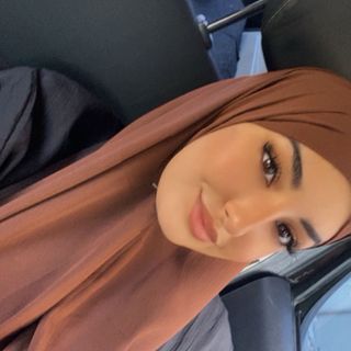 Yousra..🍯🧸