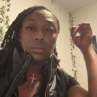 Dee