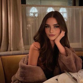 aiunik rose