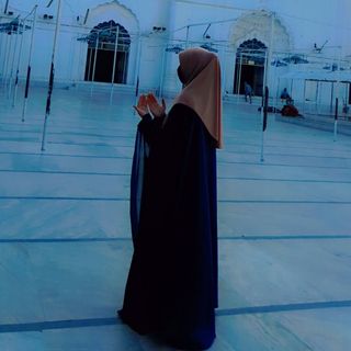 ✨ Naaz Khan ✨