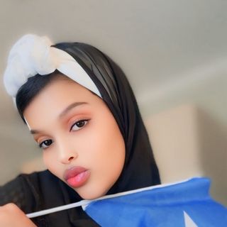Queen 🦋👸🌸