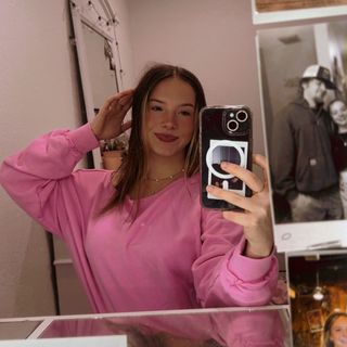 Elaina <3