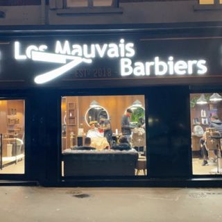 Mauvais Barbiers