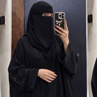 Shifa Khan 