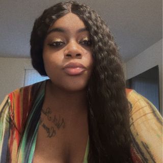 TнαтGιяlTια 😘❤💸🔥