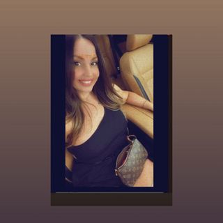 Yenni M