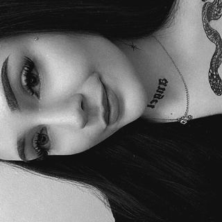 Rebecca Roza ♡