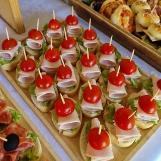Food2Food