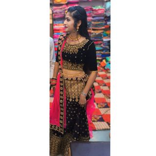 Thakur_shivi_official