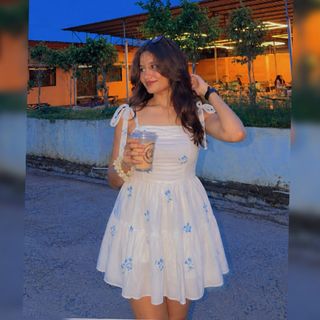 HIMANSHIIEEE🦋