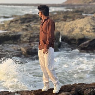 Sumit 