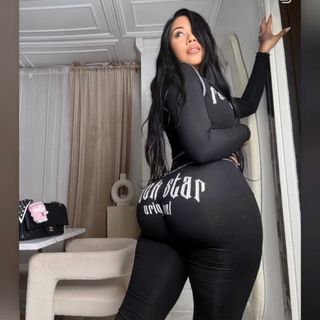 Piink__bombshell