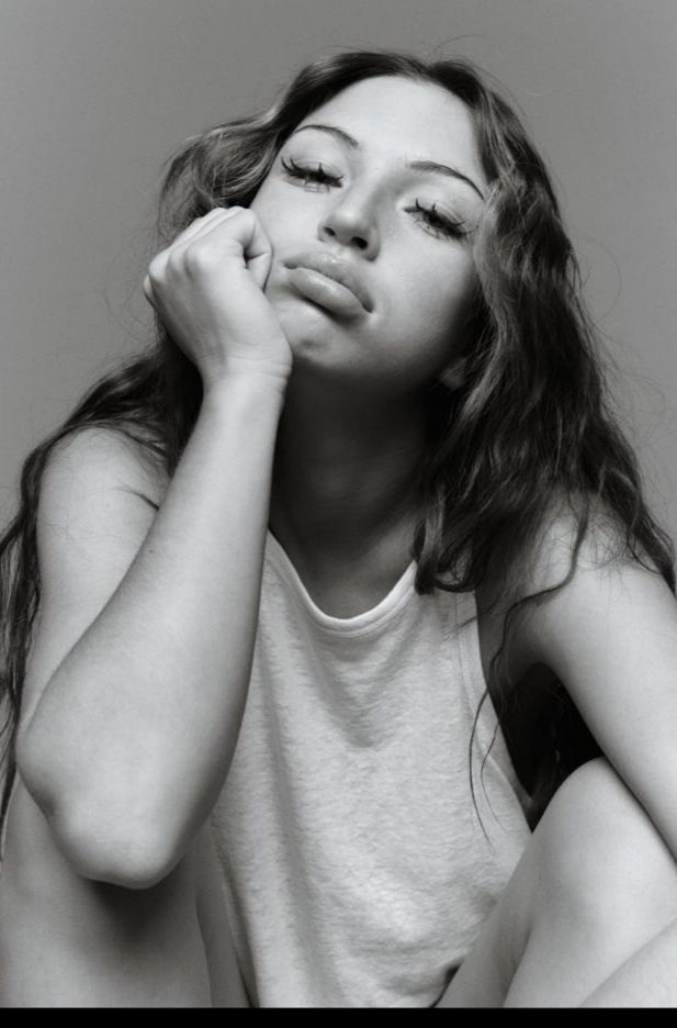 Eva Queen Eva Garnier