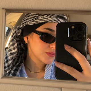Sarah Elazb