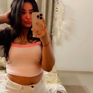 Dhwani Bhatt ♥️🌙