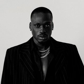 damola