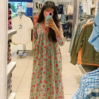 🦋Shivani🦋