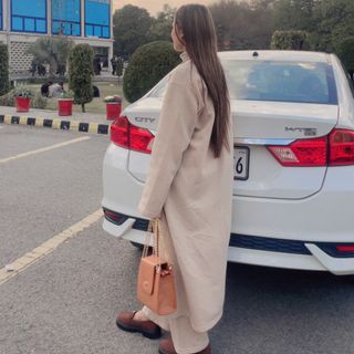 Yashfa Khan🌸