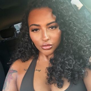 AJ